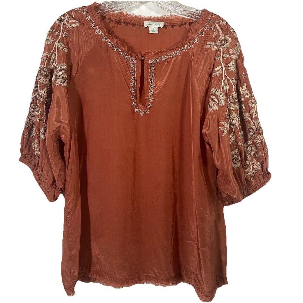 Sundance Embroidered Beaded Satin Peasant Top Blouse Sz S Mauve Boho Cottagecore